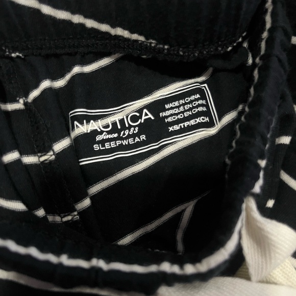 New w/Tags! Nautica Women’s Cotton Pajamas Pants w/Scallop Hem Sixe XS - Picture 3 of 4